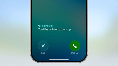 iOS 26 و قابلیت Hold Assist: آیفون‌تان جای شما تماس‌های معلق را نگه می‌دارد