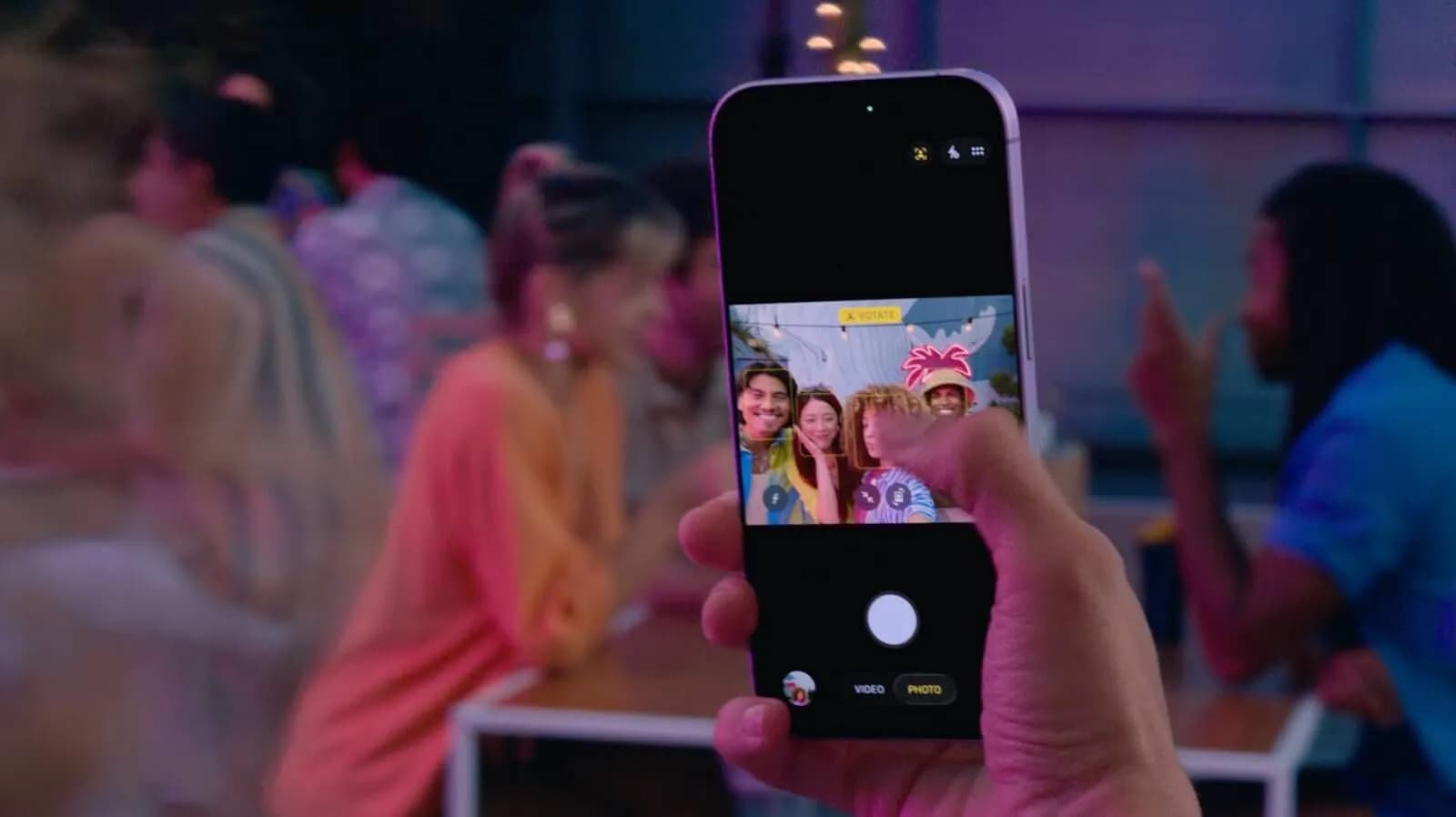 دوربین سلفی 24 مگاپیکسلی در آیفون 18؛ جهشی بزرگ در کیفیت عکس‌های سلفی