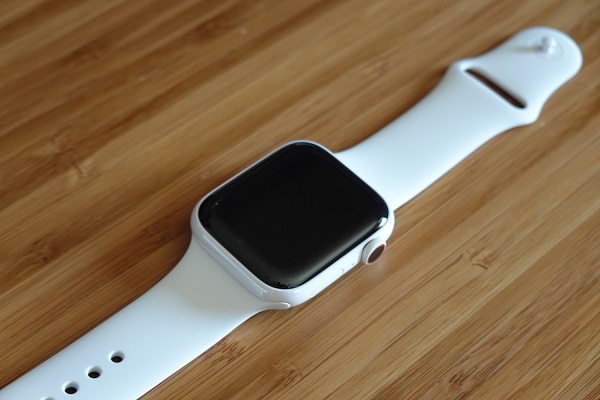 Apple-Watch-Edition-Series-5-ceramic-12